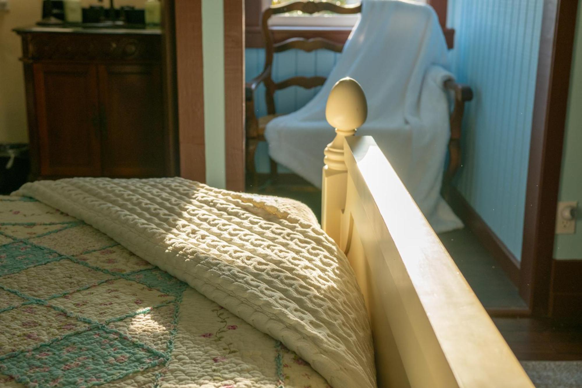The Pearl Couette-café Ilwaco